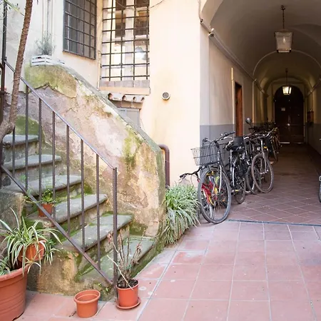 Trastevere Colorful With Terrace!