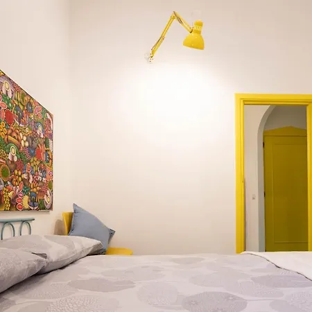 Trastevere Colorful With Terrace! شقة