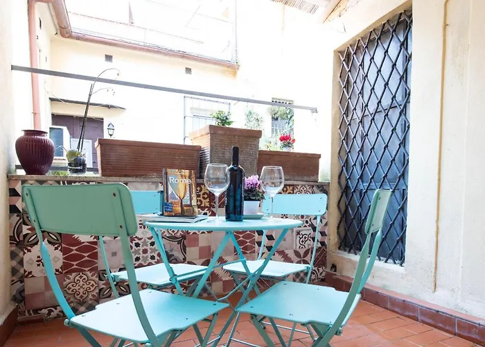 Trastevere Colorful With Terrace! *